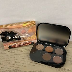 Brand new MAC connect in colour bronze influence eyeshadow palette